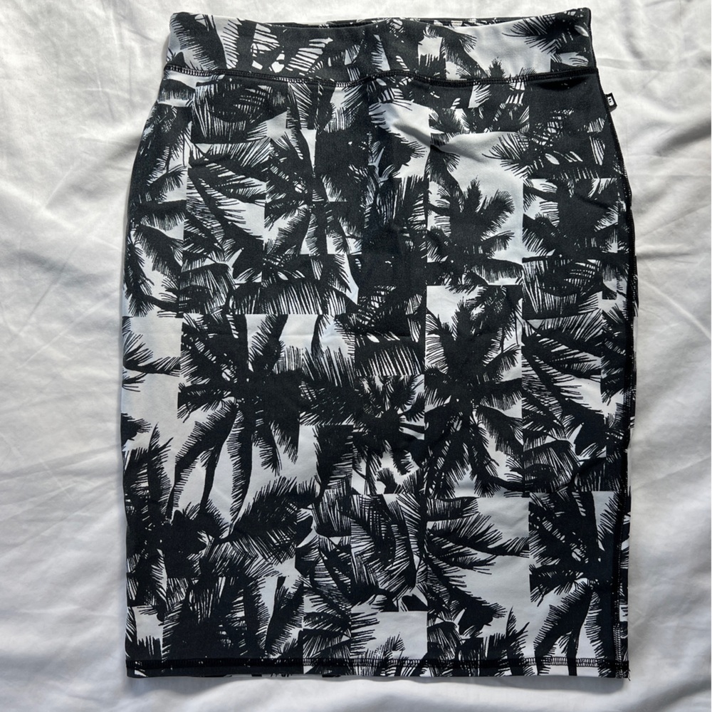 Fabletics Black and White Palm Tree Print Pencil Skirt, Size Medium
